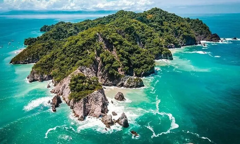 Jaco Fishing and Tortuga Island Jaco Fishing and Tortuga Island